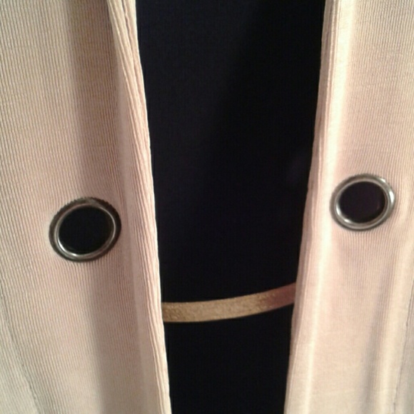 Citiknit L Flyaway Tie Front Jacket Cardigan Stretchy NEW Tan - Picture 3 of 7